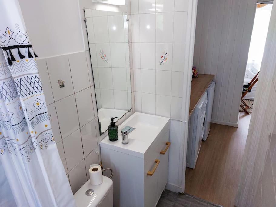 Le Sympathique - Petit Dejeuner, Netflix, Jacuzzi Ruan Exterior foto